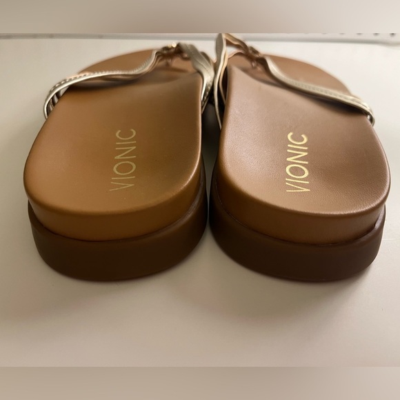 Vionic Catalina Sandals in Mix Metallic - Picture 12 of 15